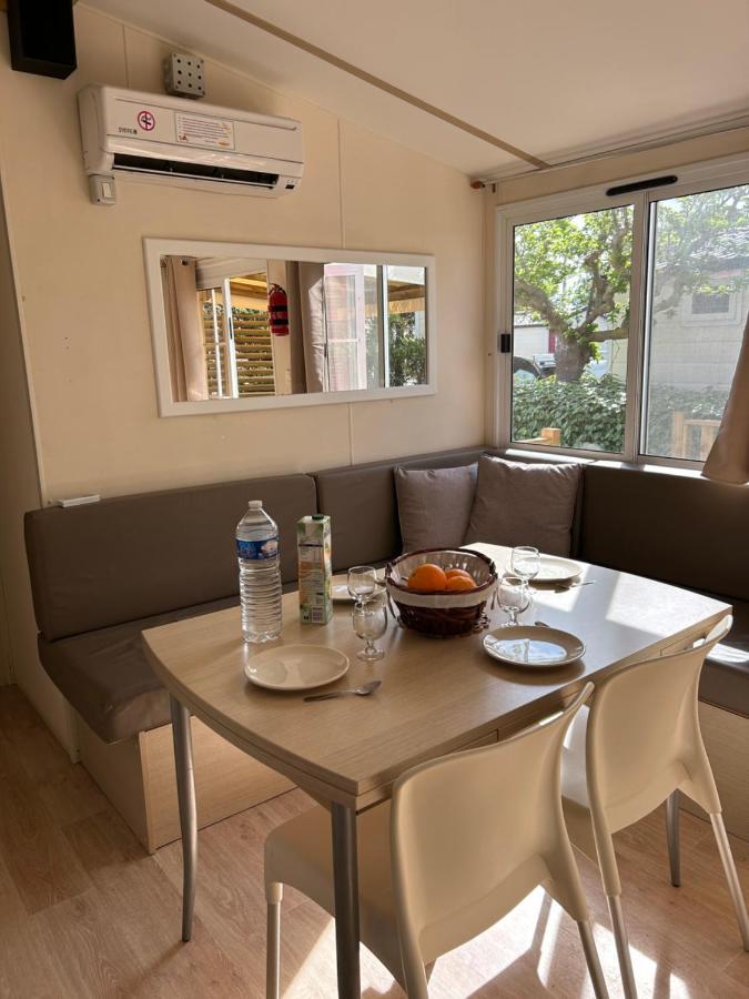 Les Mobil Homes De Naka, Une Entree Gratuite Pour La Reserve Africaine Пор-ла-Нувель Екстер'єр фото